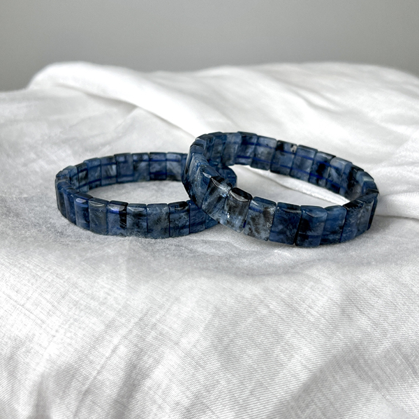 骨幹海藍寶 手排