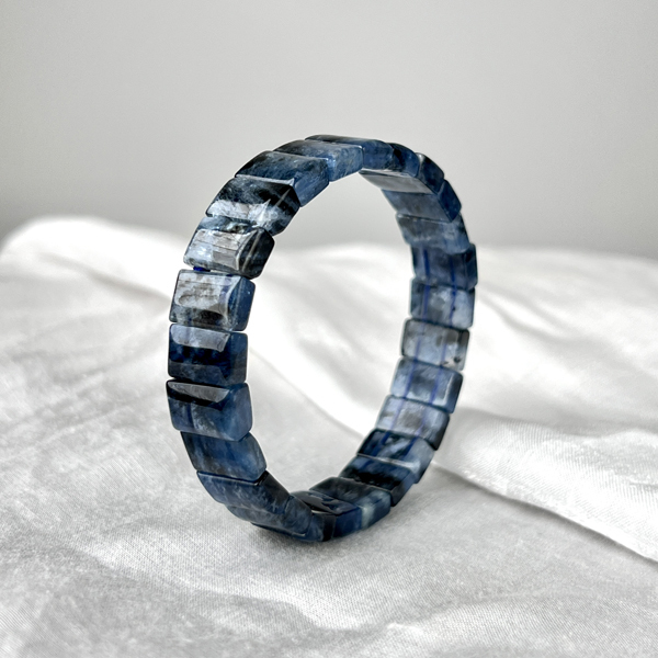 骨幹海藍寶 手排