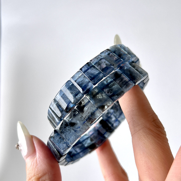 骨幹海藍寶 手排