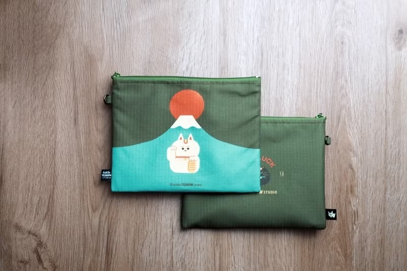 小黃間｜防潑水收納包｜招財貓