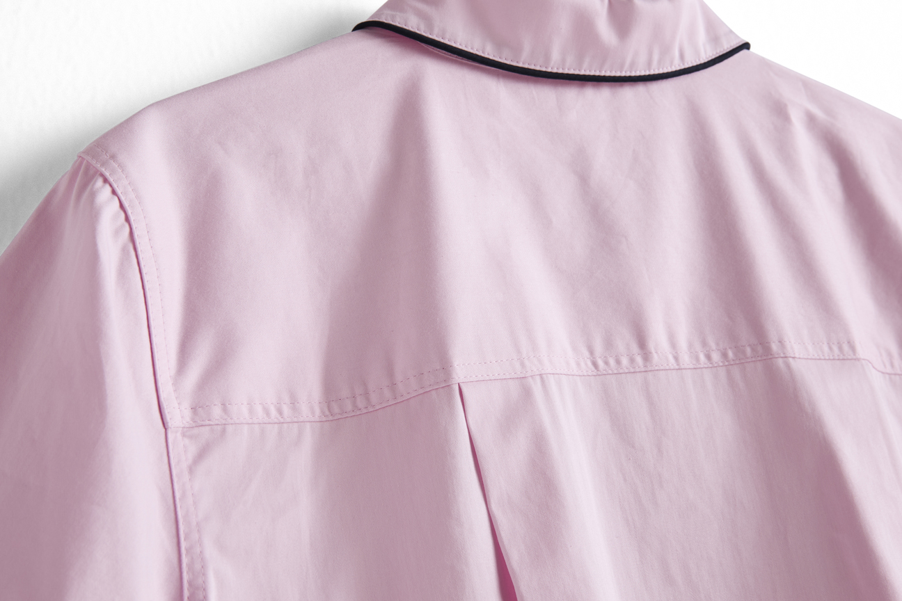 HAY粉色睡衣特寫