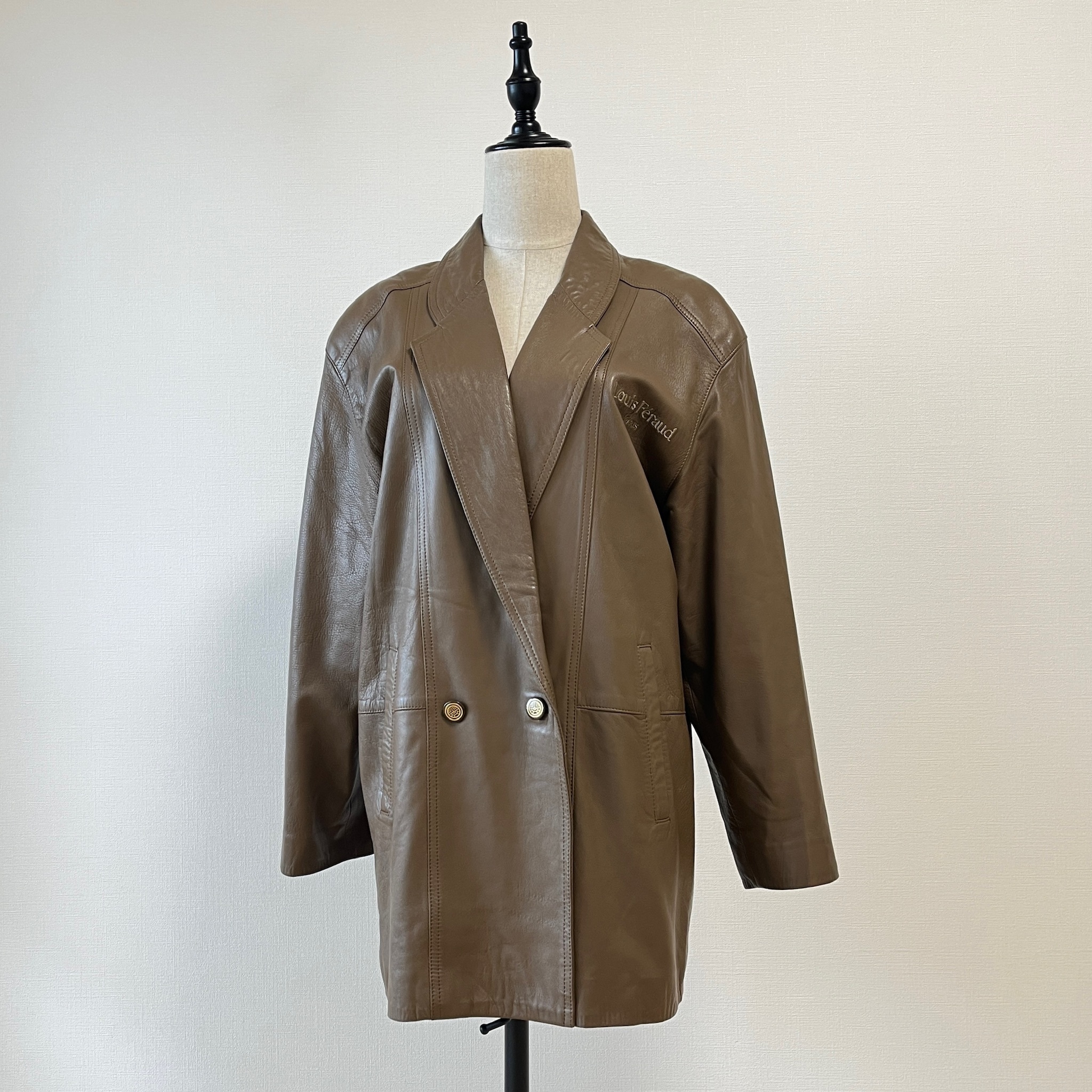 Louis Féraud 淺啡色長身皮褸