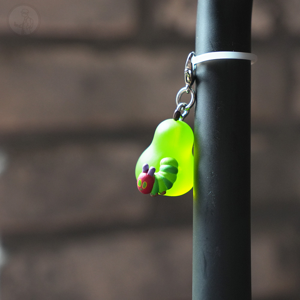 Eric Carle 好餓毛毛蟲繪本 吊飾