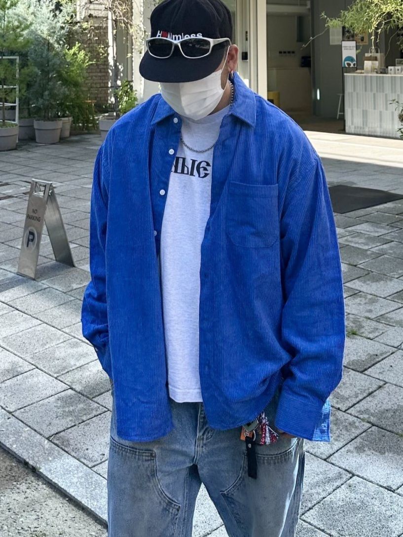 淨色暗直紋長袖恤衫 40324-041S