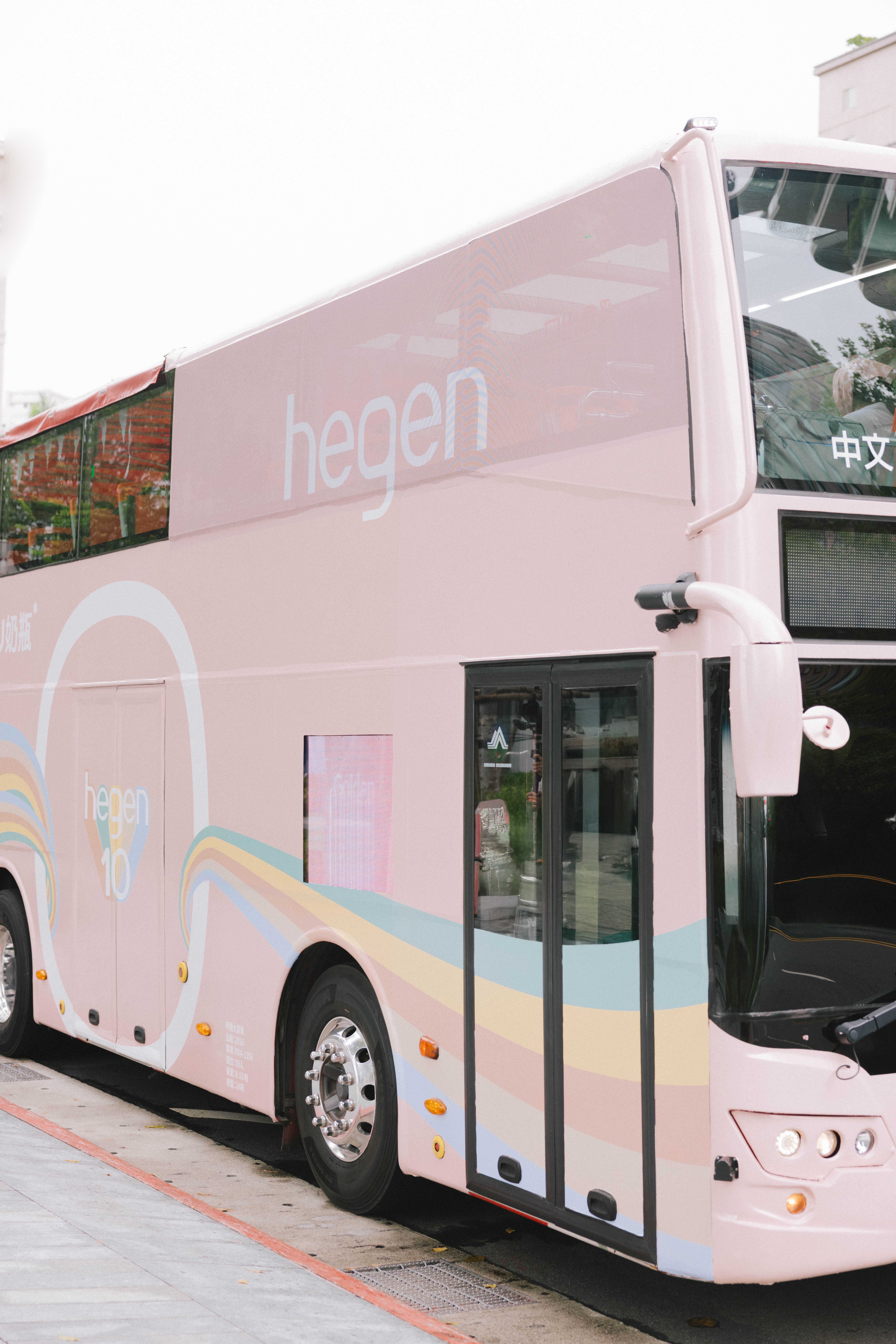 Golden Voyage in Taipei Xinyi ：一場穿梭城市的光影旅程