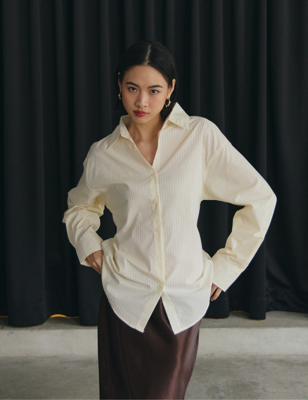 立體條紋綁帶襯衫（奶白色）