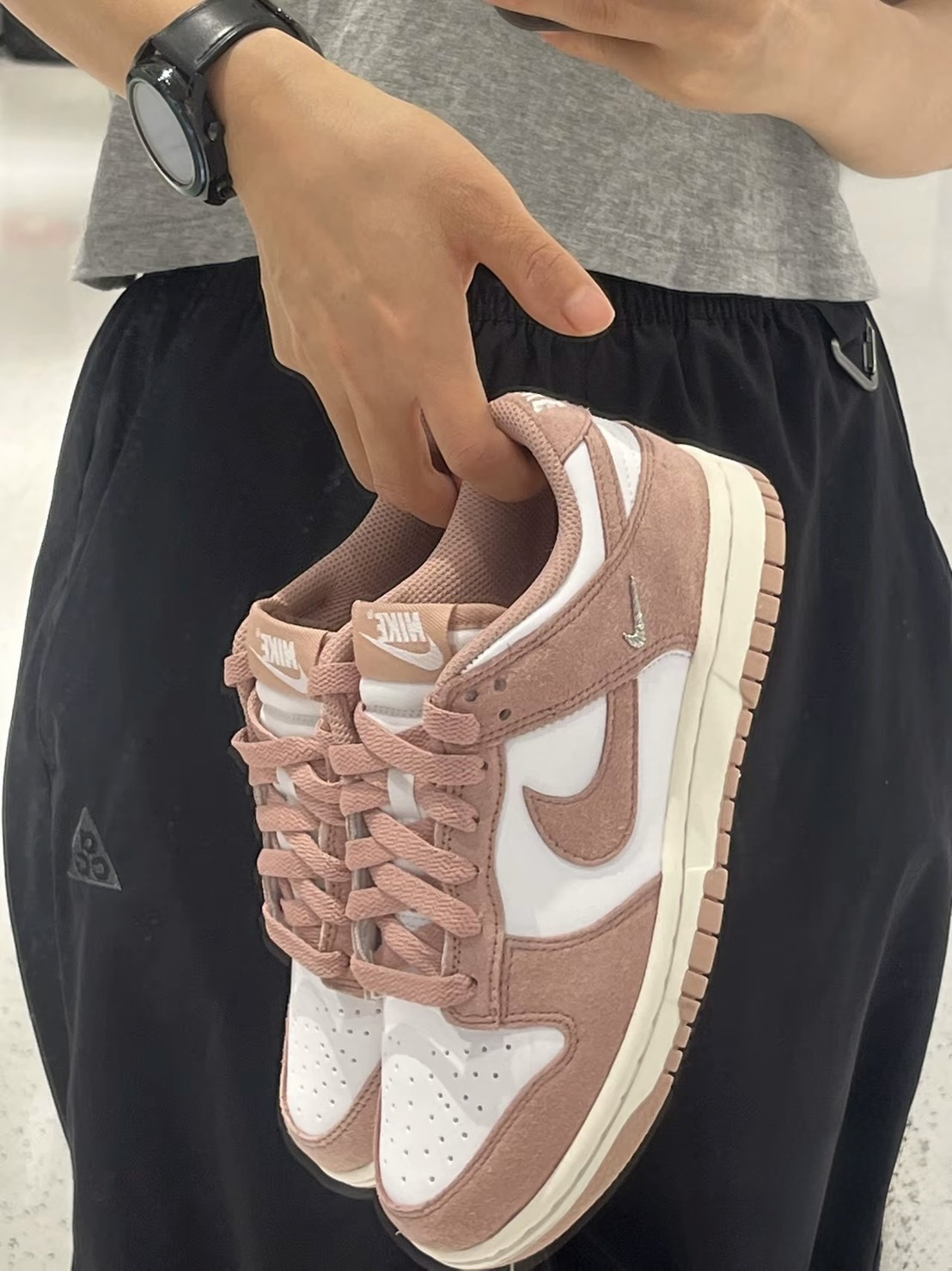 NIKE DUNK LOW 'Metallic Silver' 玫瑰粉 金屬小勾