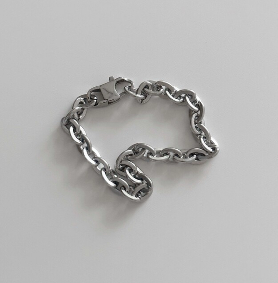 OFUSE - slim chain bracelet
