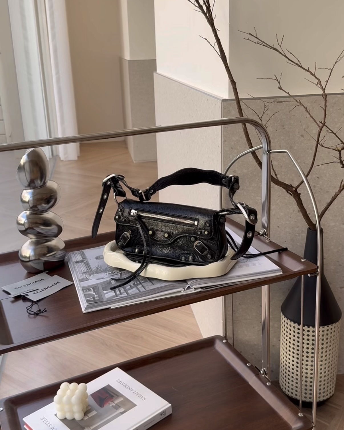 BALENCIAGA｜LE CAGOLE 法棍包 黑色