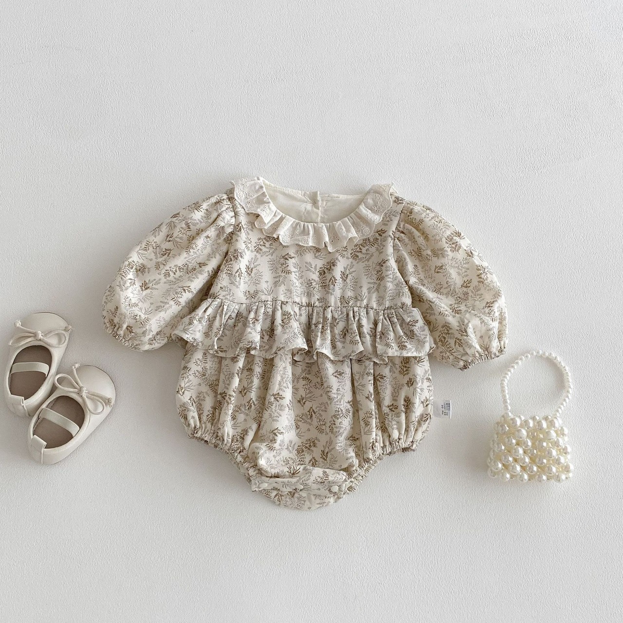 緹花領碎花包屁衣