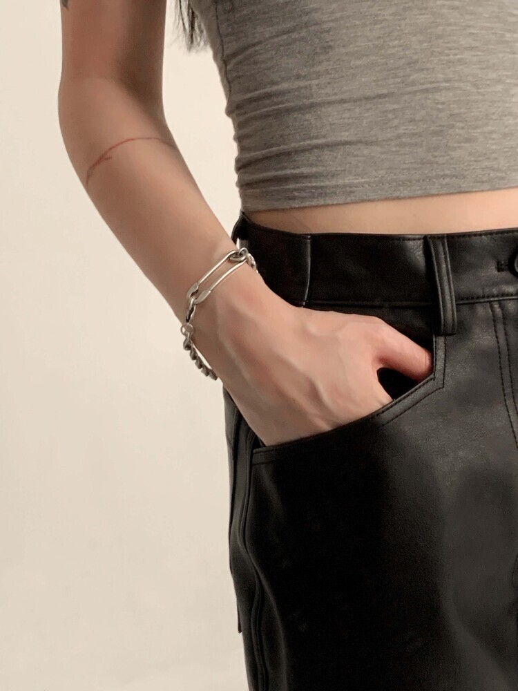 OFUSE - clip matt bracelet