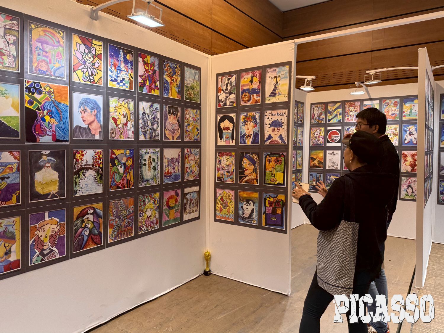畢加索青少年及兒童國際繪畫大賽_羅浮宮展覽會場_IGEAAA 12 B