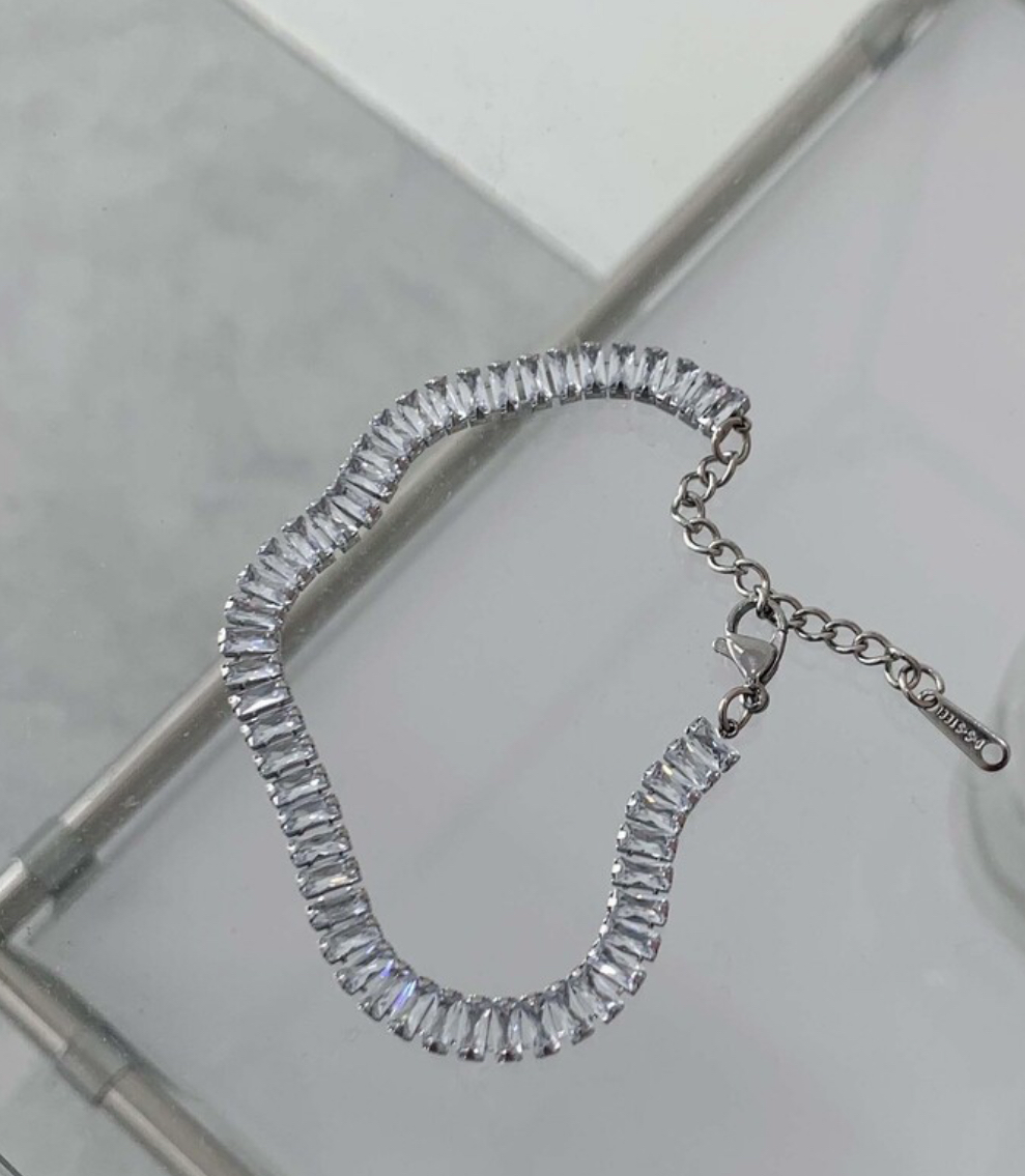 OFUSE - tennis bracelet