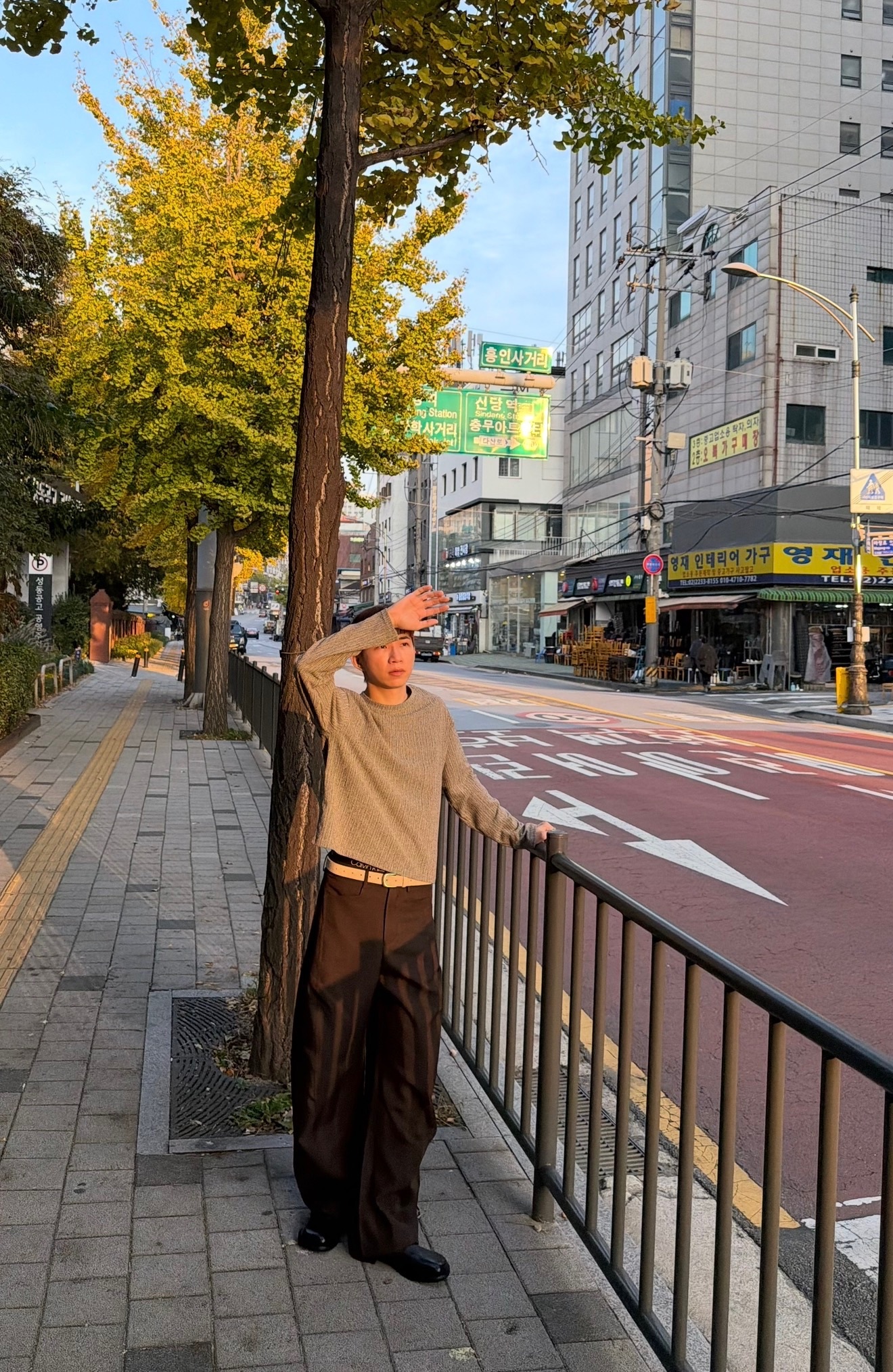 微短版細針織上衣（親膚）