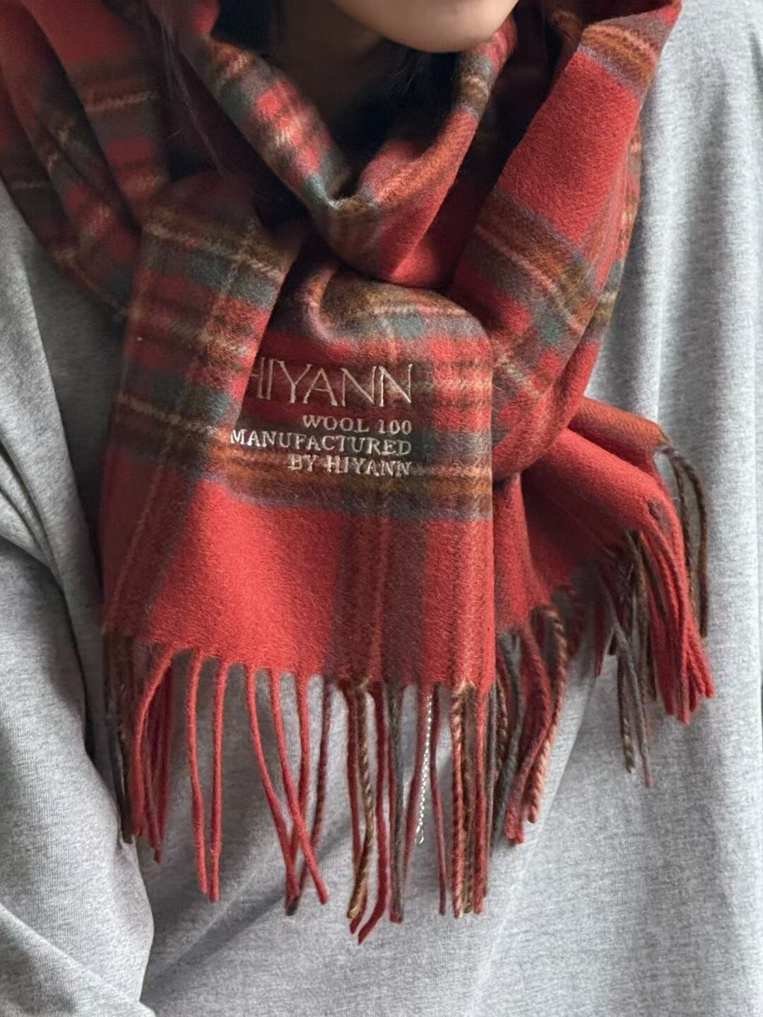 100%羊毛流蘇造型配色格紋圍巾  / 2色