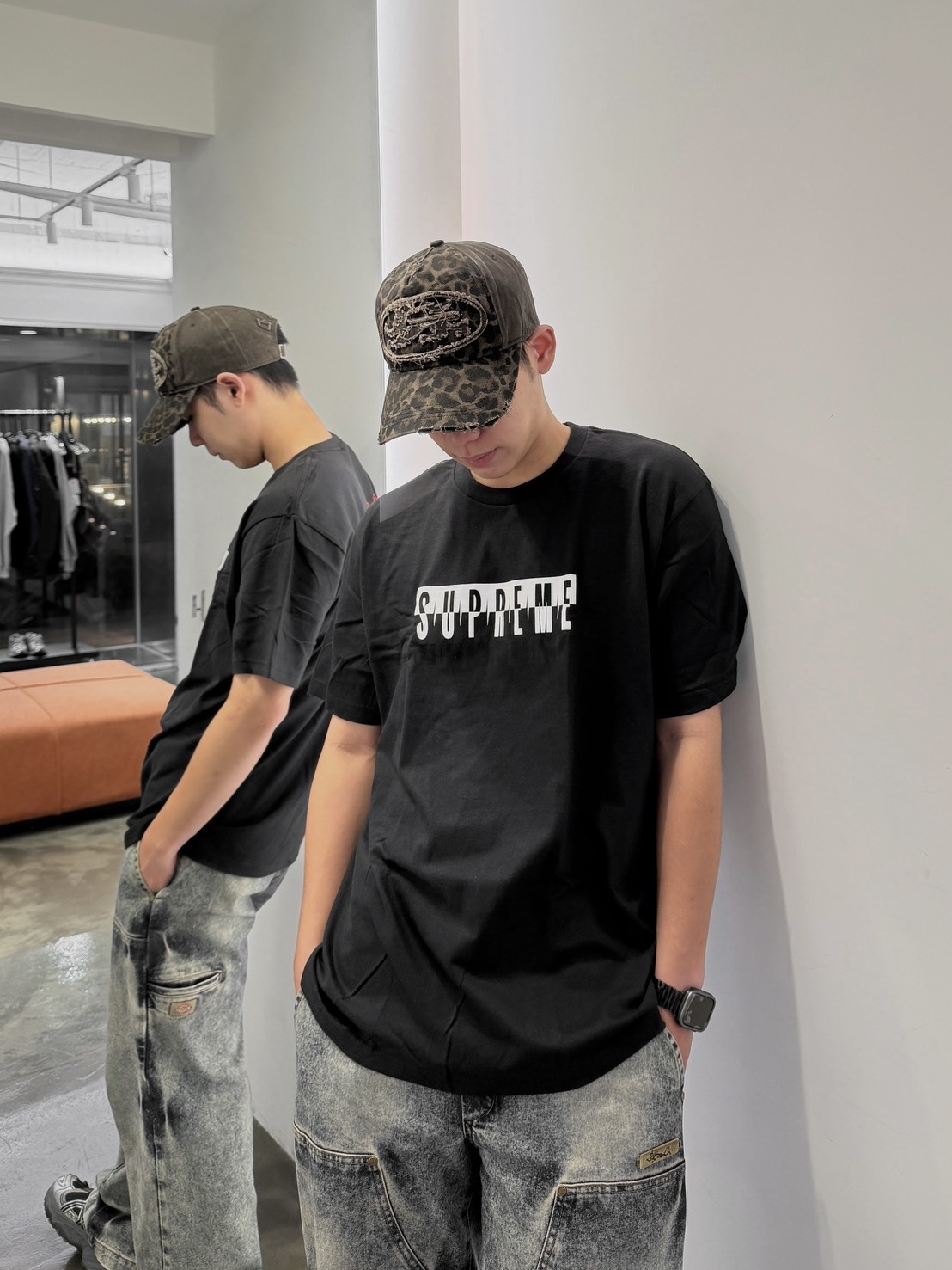 <快速出貨> Supreme Split Tee