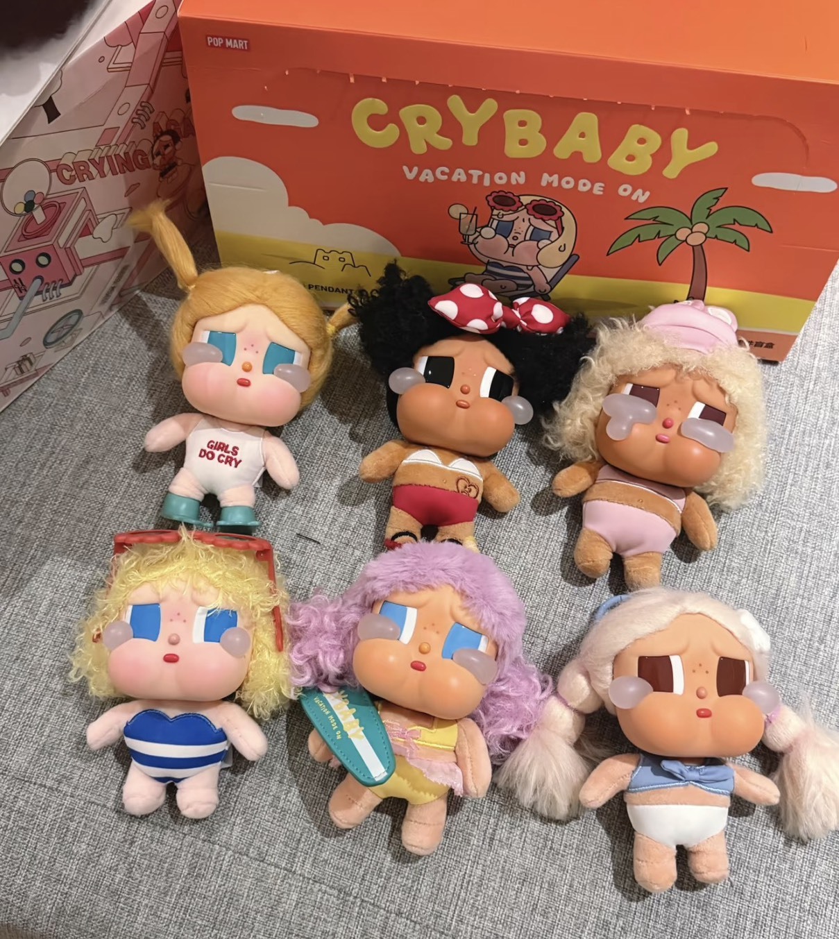官方正版  泡泡瑪特  CRYBABY  Vacation Mode On系列 哭娃盲盒