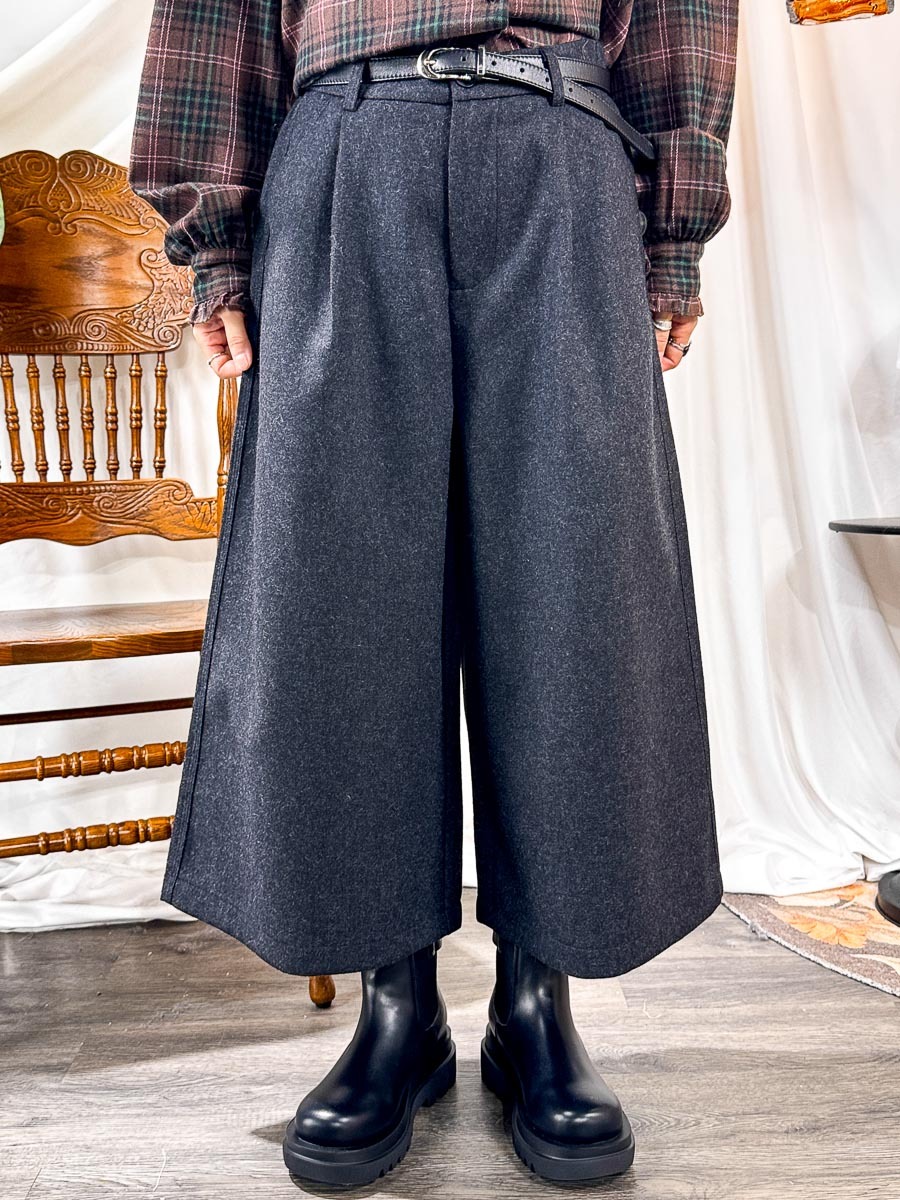 ⬇️開倉低至半價😱FINALSALE📣 後腰橡根．絨絨料闊褲 (有袋)【不設退換】