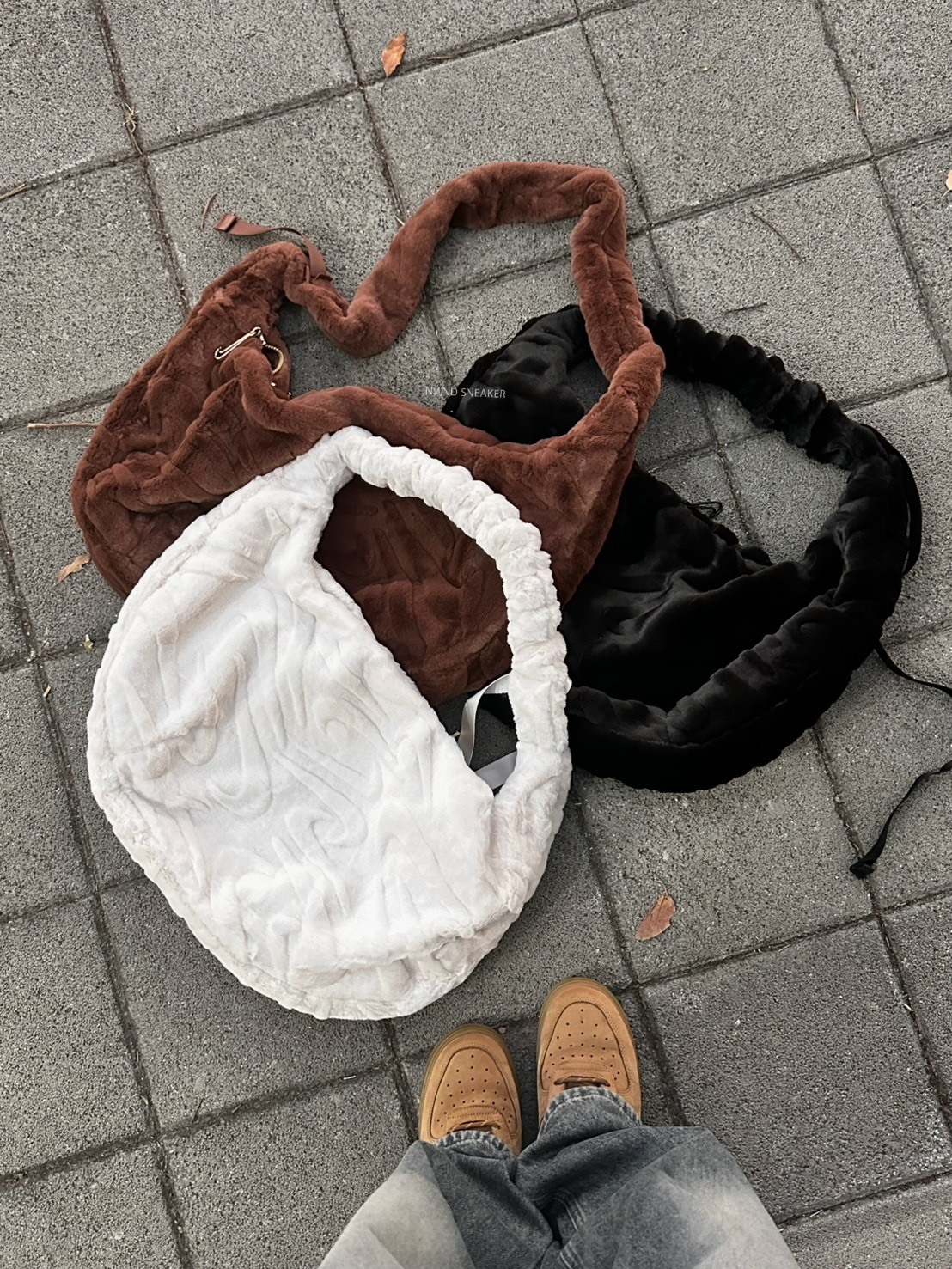 <暖呼呼🧶> NIKE 超能裝 毛毛包 三色