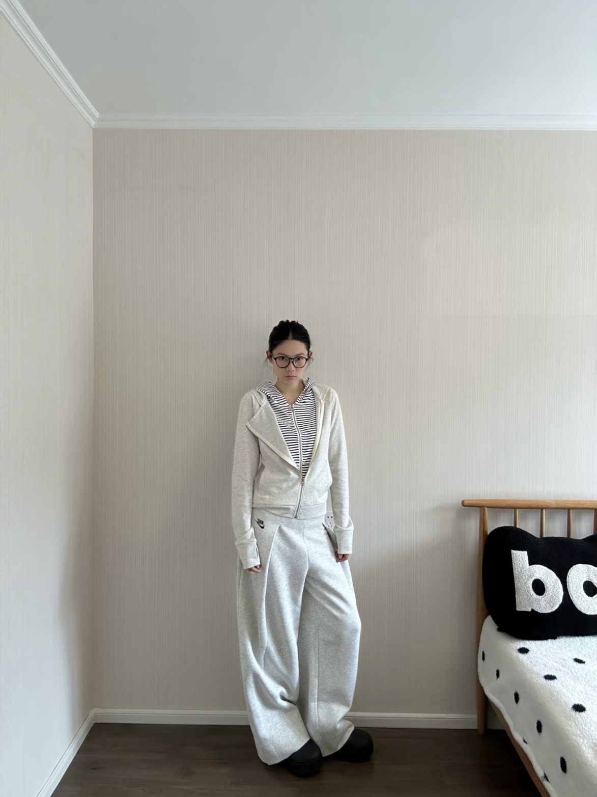 NIKE SPORTSWEAR TECH FLEECE 灰色 皺摺 太空棉褲 棉褲 厚磅 淺灰 FV8053-013