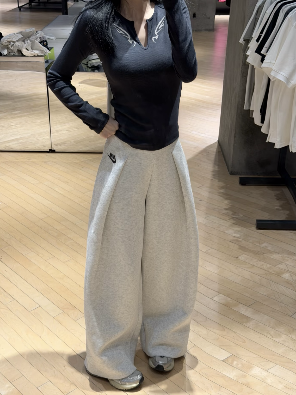 NIKE SPORTSWEAR TECH FLEECE 灰色 皺摺 太空棉褲 棉褲 厚磅 淺灰 FV8053-013