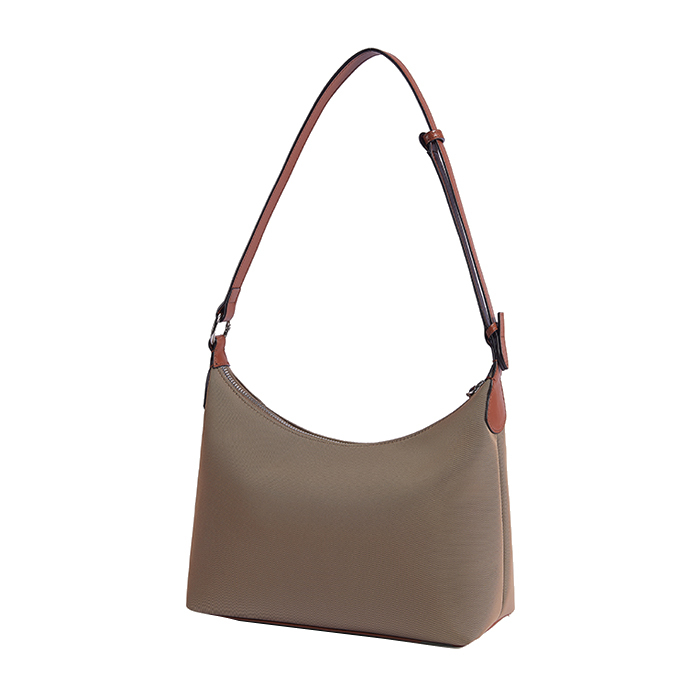 VOYAGE 尼龍斜背袋