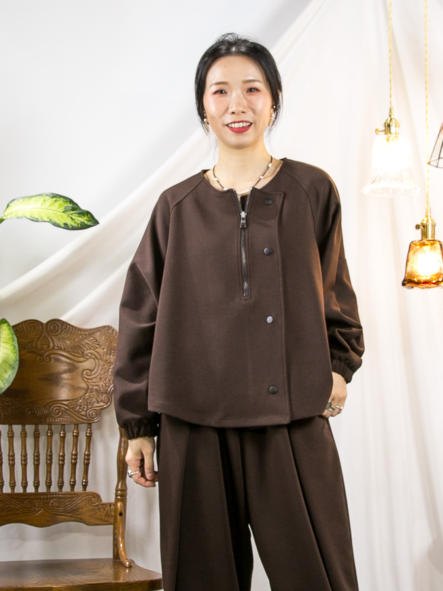 ⬇️開倉低至半價😱FINALSALE📣   全開胸啪鈕．領位半開胸拉鏈．雙面料TOP【不設退換】