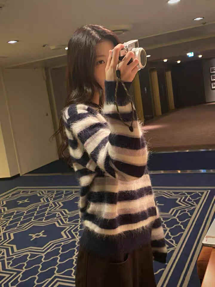 QC35 羊駝毛棉花糖條紋針織上衣