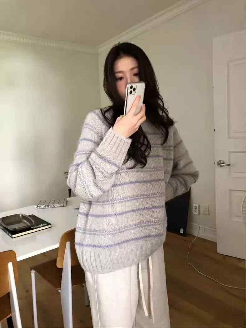 QC36 羊駝毛柔絨感針織上衣