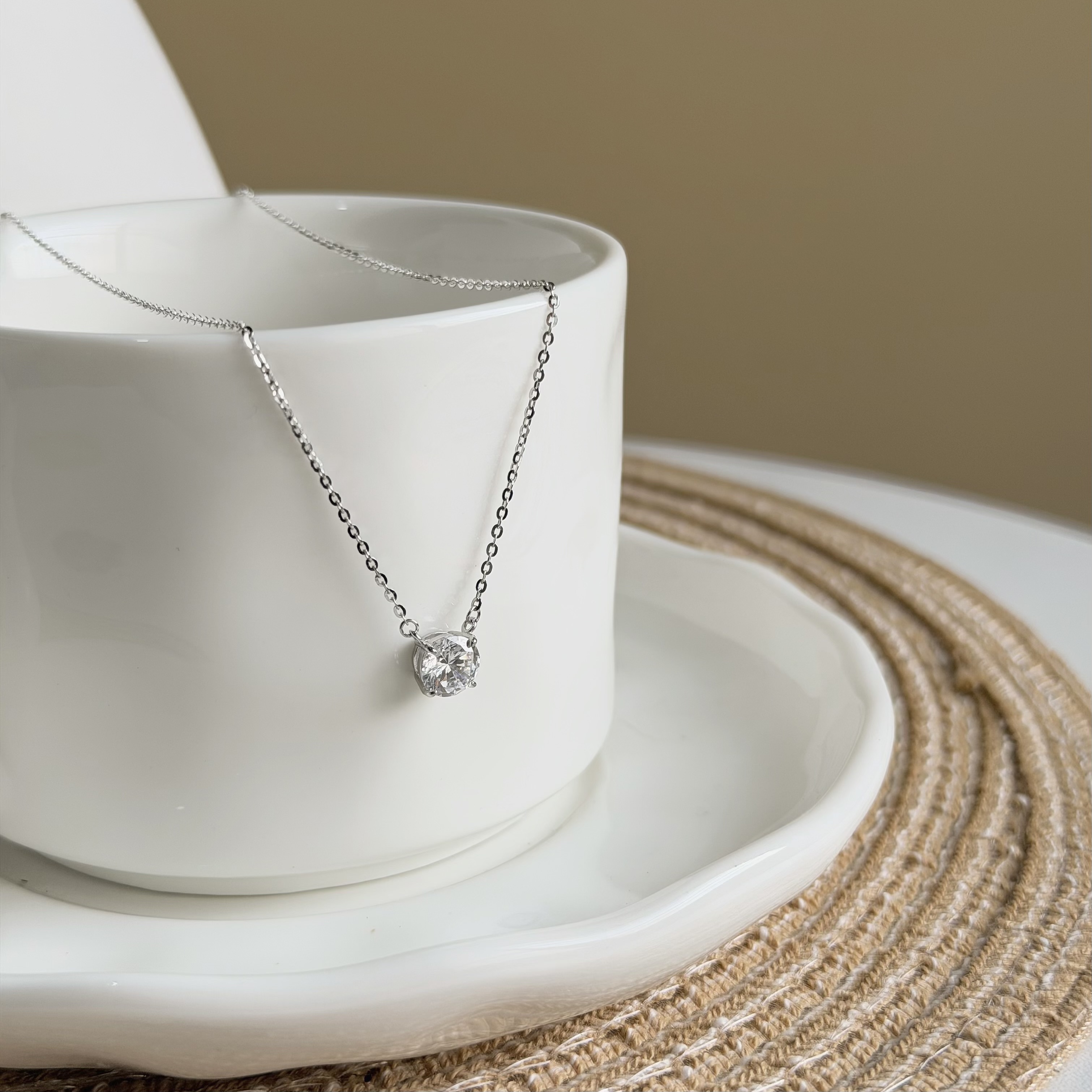 Y310【輕奢】四爪單鑽鎖骨鏈