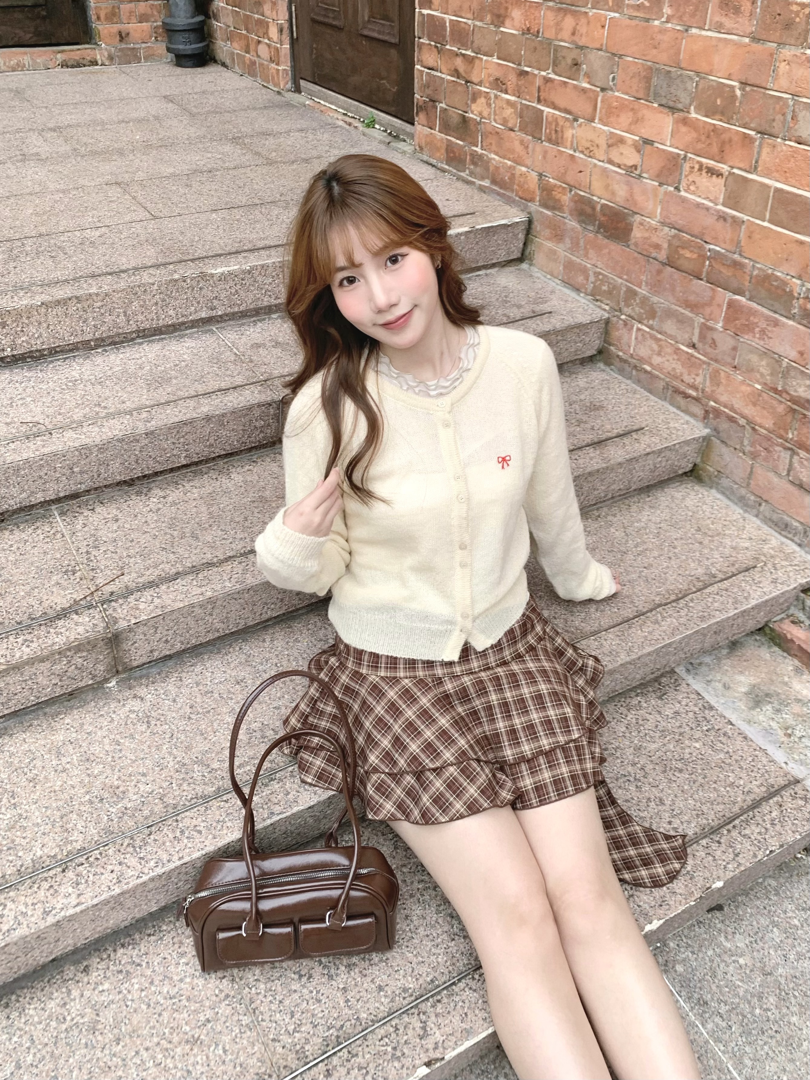 A0148｜剛剛好容量🖤漆皮保齡球單肩袋子