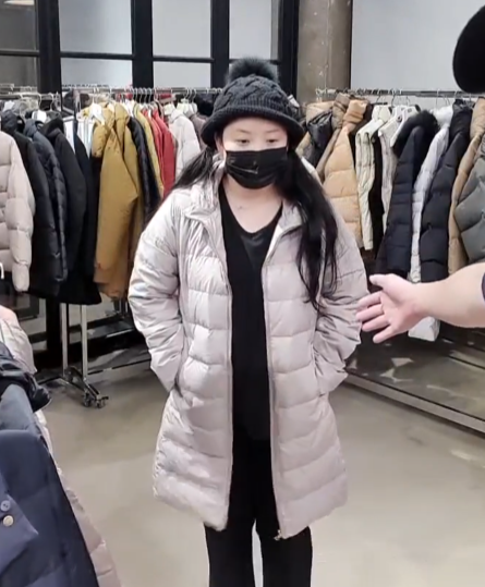 【直播】LL1106906 女裝有帽羽絨外套(PBW0101)