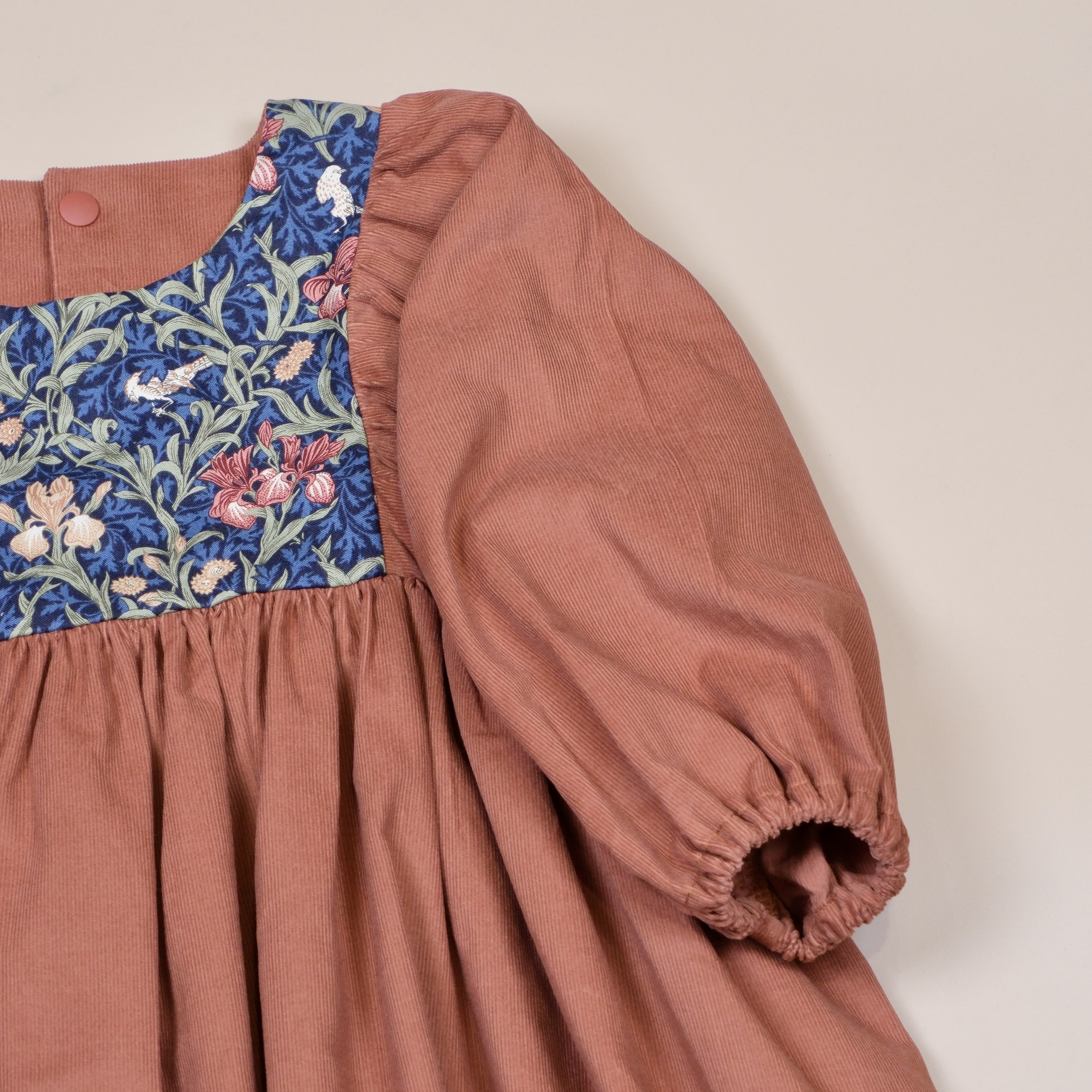 天邊伊麗絲IRIS長袖洋裝 ◈ VENUS