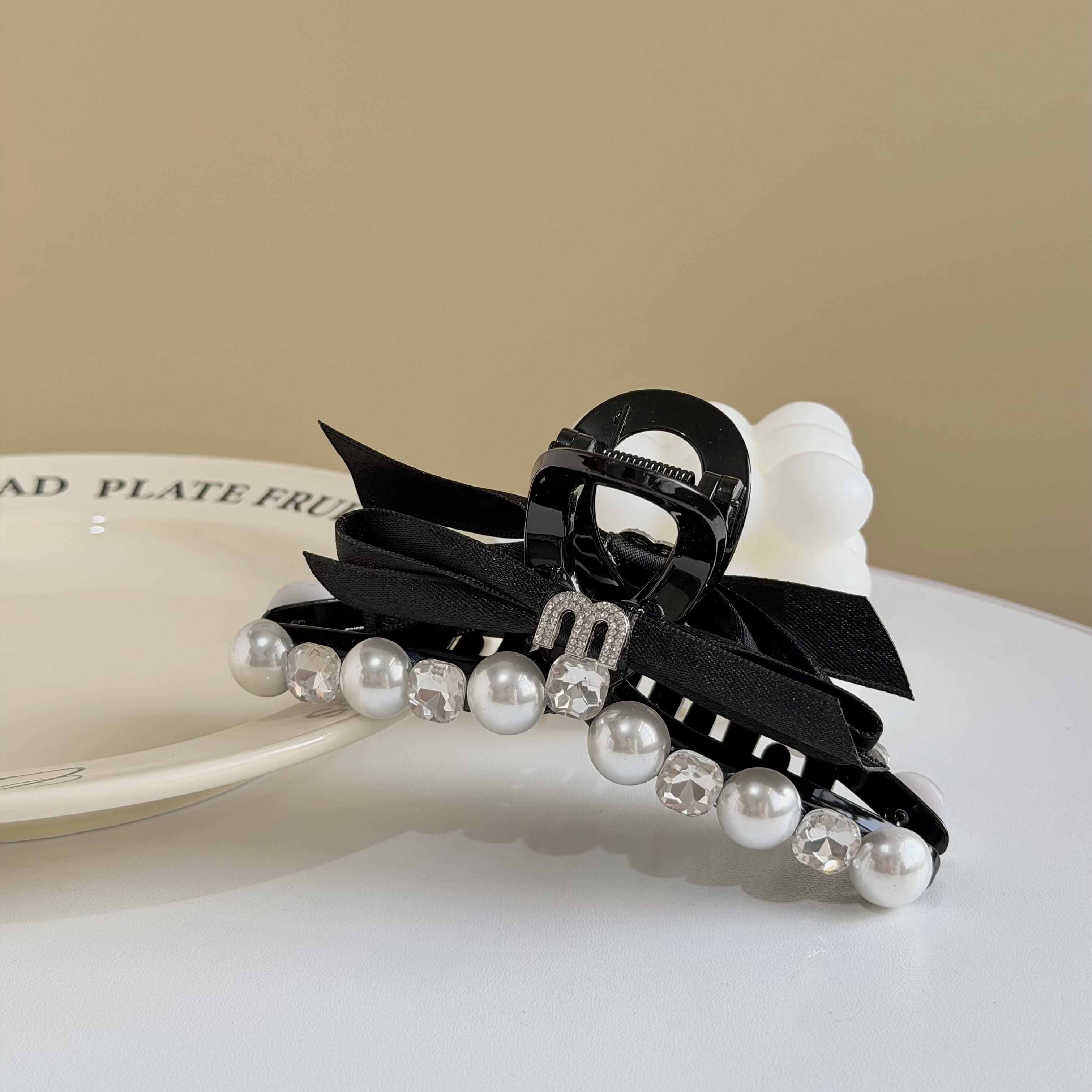 Z374珍珠水鑽字母蝴蝶結鯊魚夾