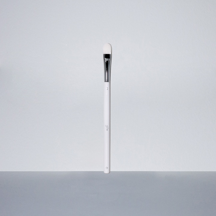 GLOW 專業平頭遮瑕刷 #C01