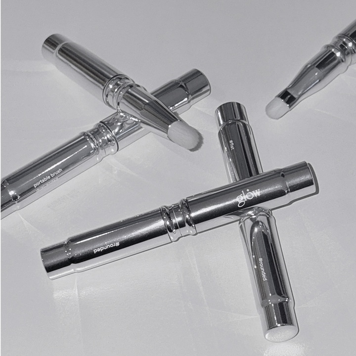 GLOW 迷你伸縮唇眼兩用刷