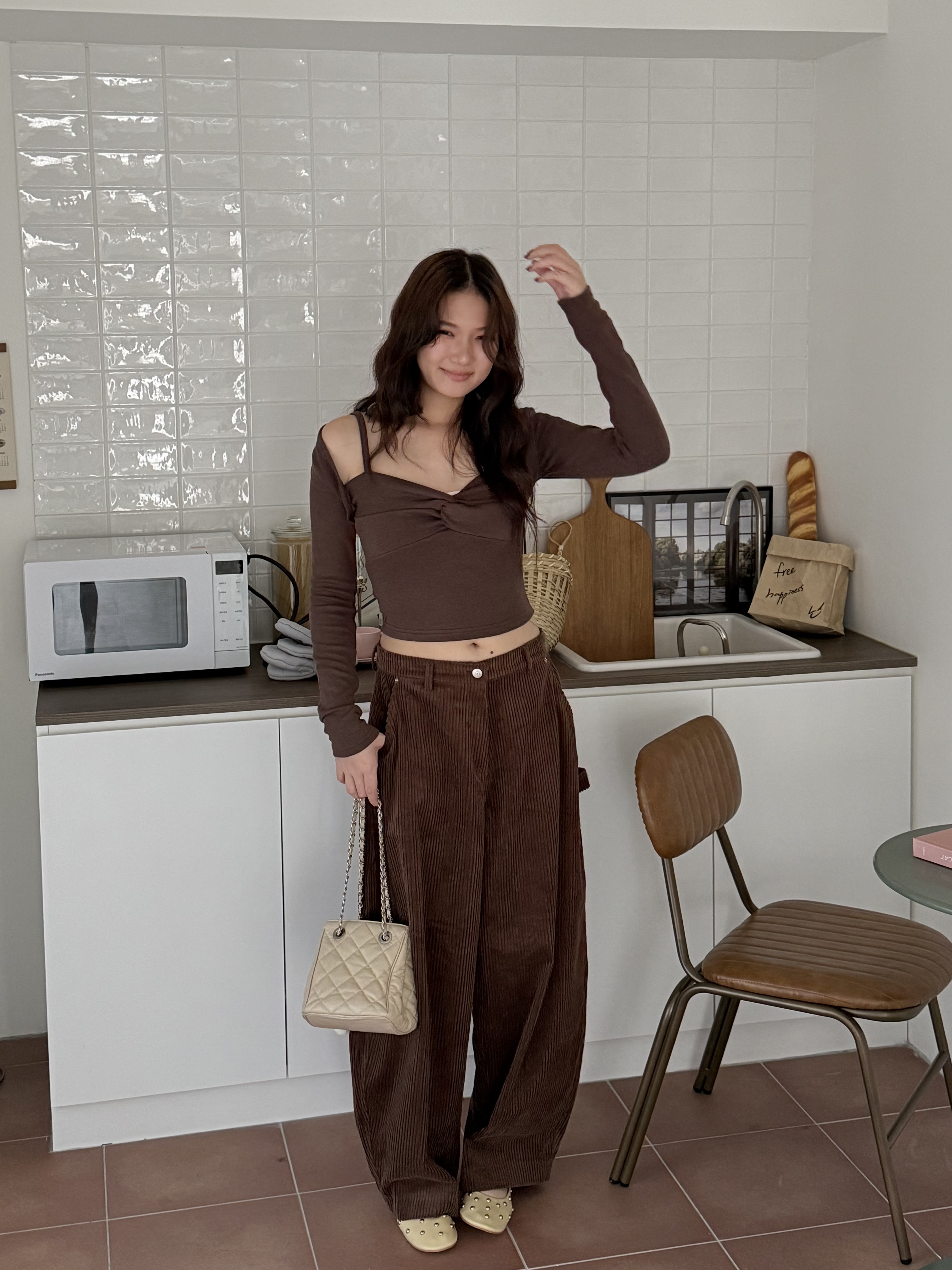 Q25(設計品牌)/木系燈芯絨錐形褲