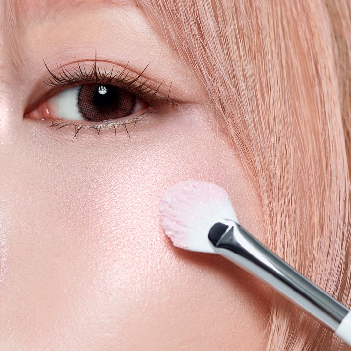 GLOW 專業錐形打亮刷