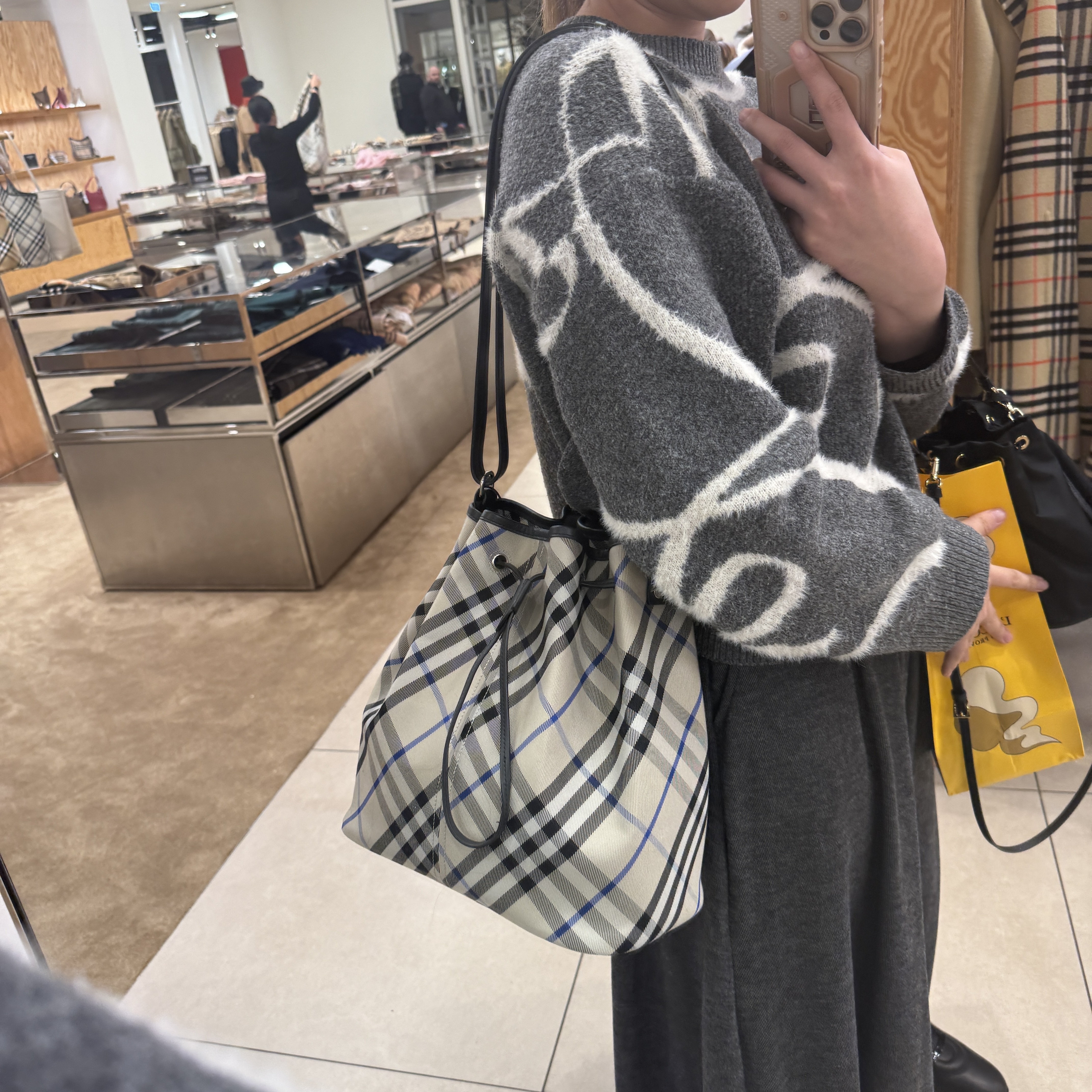 Burberry Medium Drawstring bucket bag check lichen