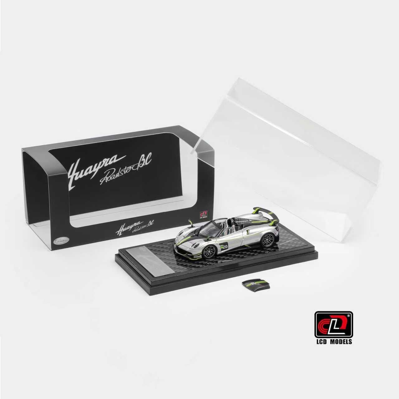 PO-$174 * LCD * 1:64 Huayra Roadster BC-Silver Green