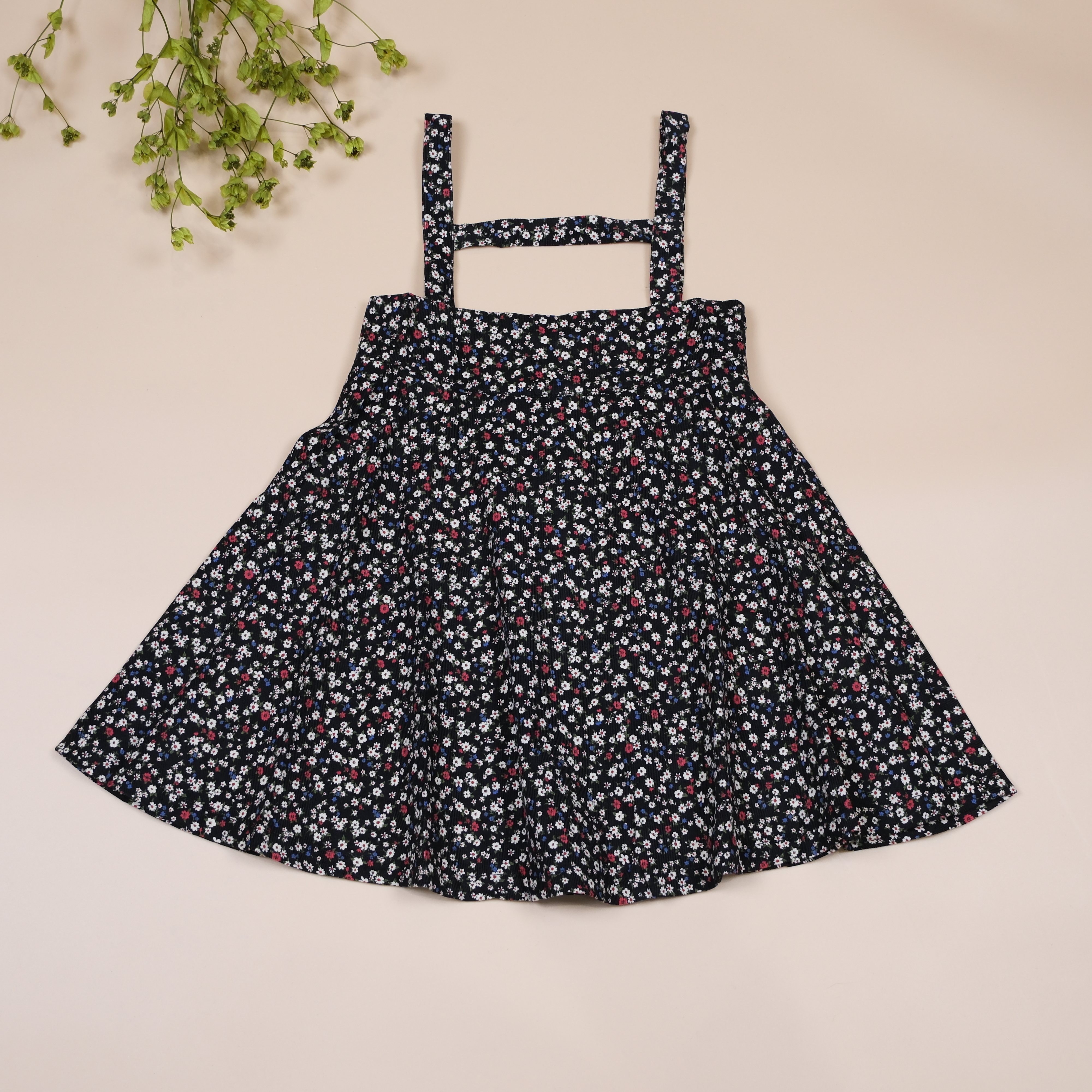 柔光花園 Soft Garden ✽ 神秘黑 ✽ 手作女童高腰吊帶裙