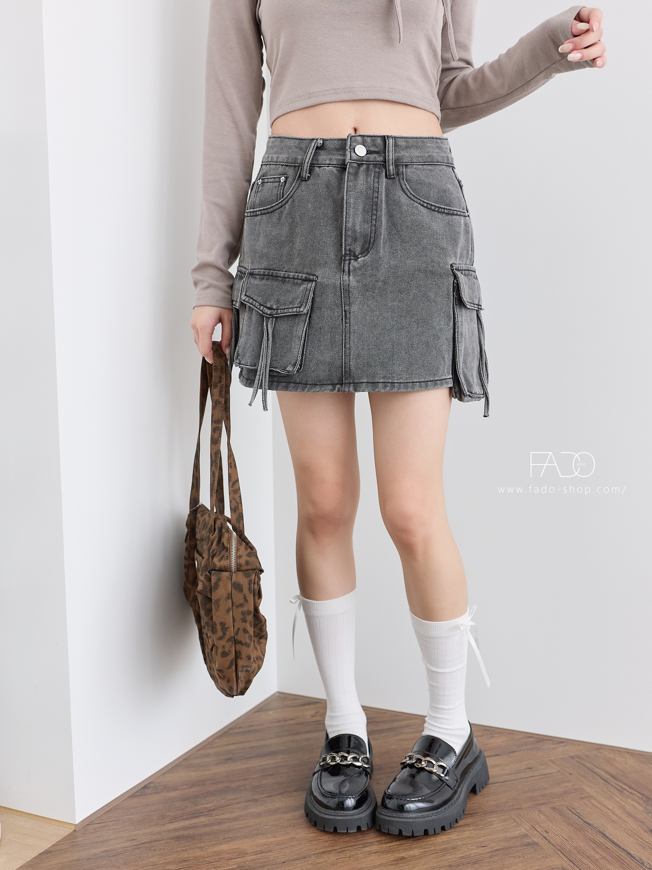 法朵Fado shop｜美式甜辣系‧₊✩˚🎧⊹♡口袋造型牛仔短褲裙 4503008 藍/灰 S-XL