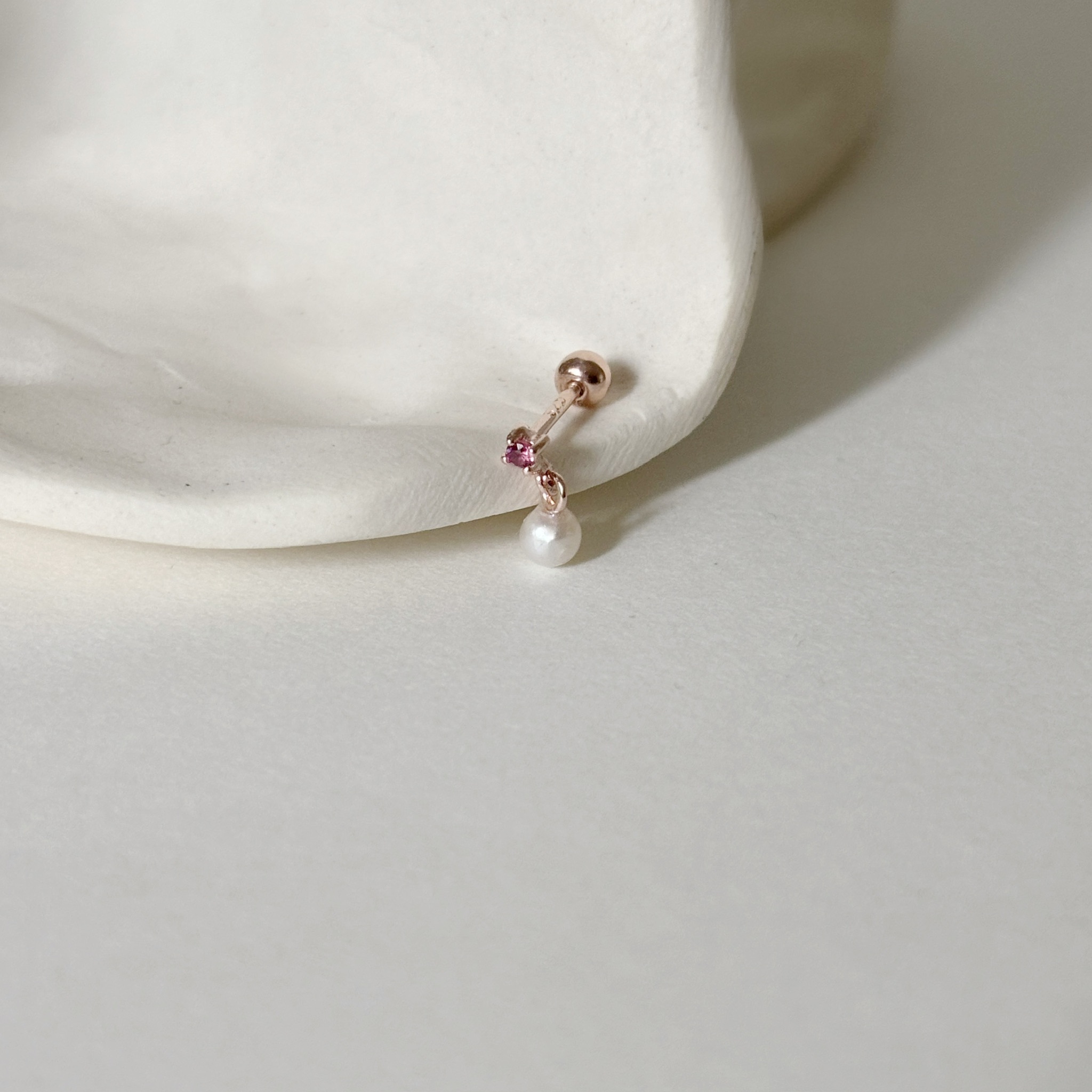 小四爪玫瑰石榴晃晃珍珠轉珠耳環