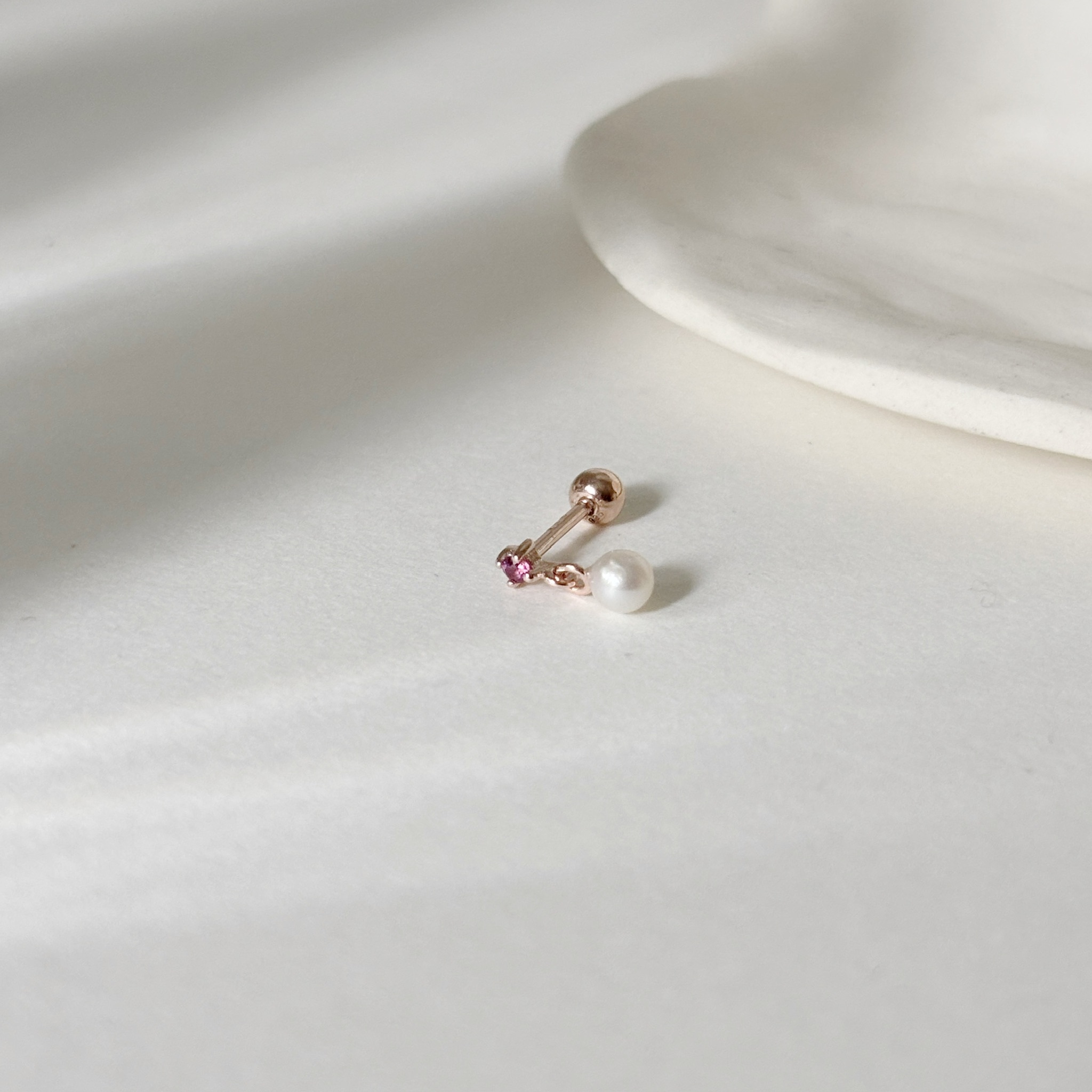 小四爪玫瑰石榴晃晃珍珠轉珠耳環