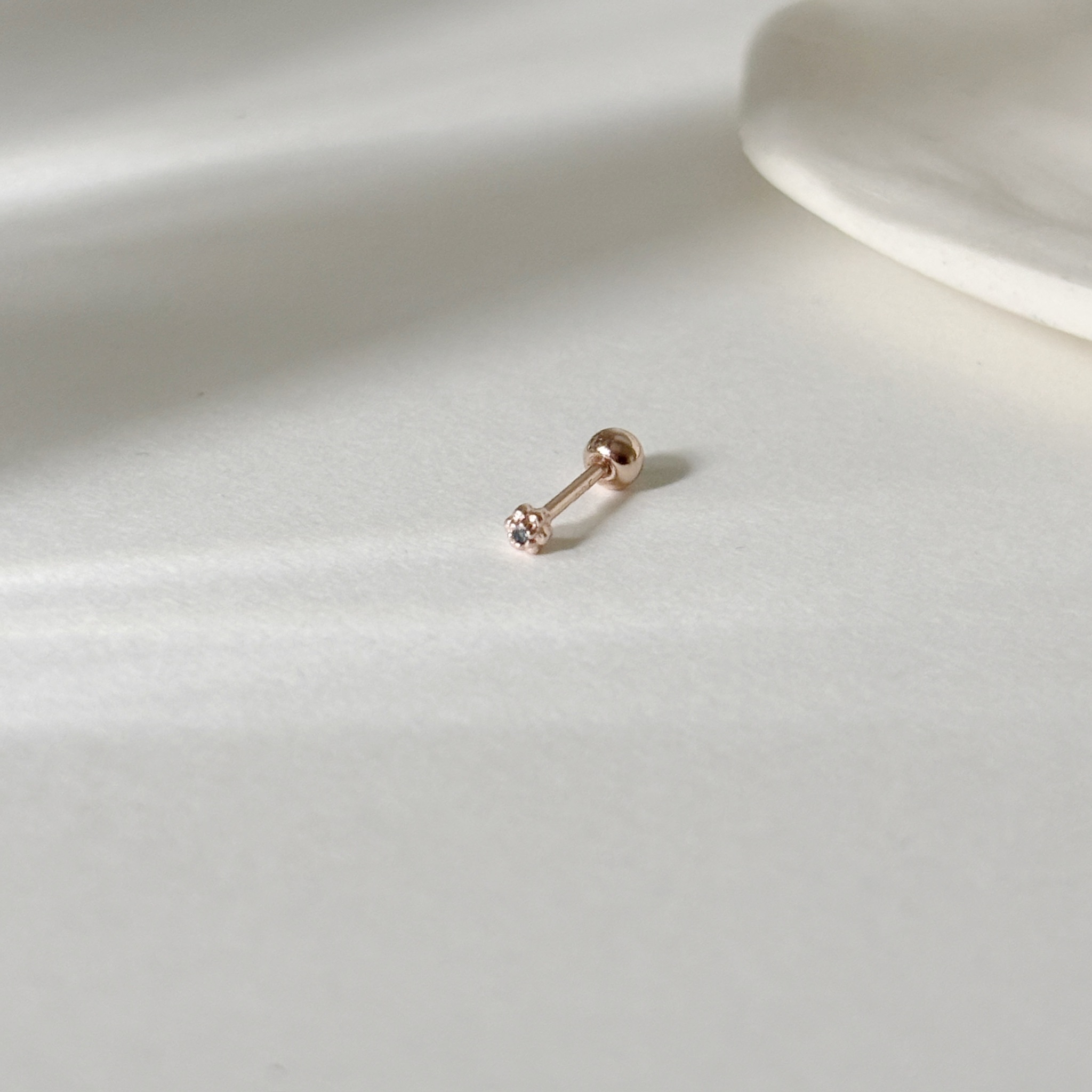 超迷你小花倫敦托帕石轉珠耳環