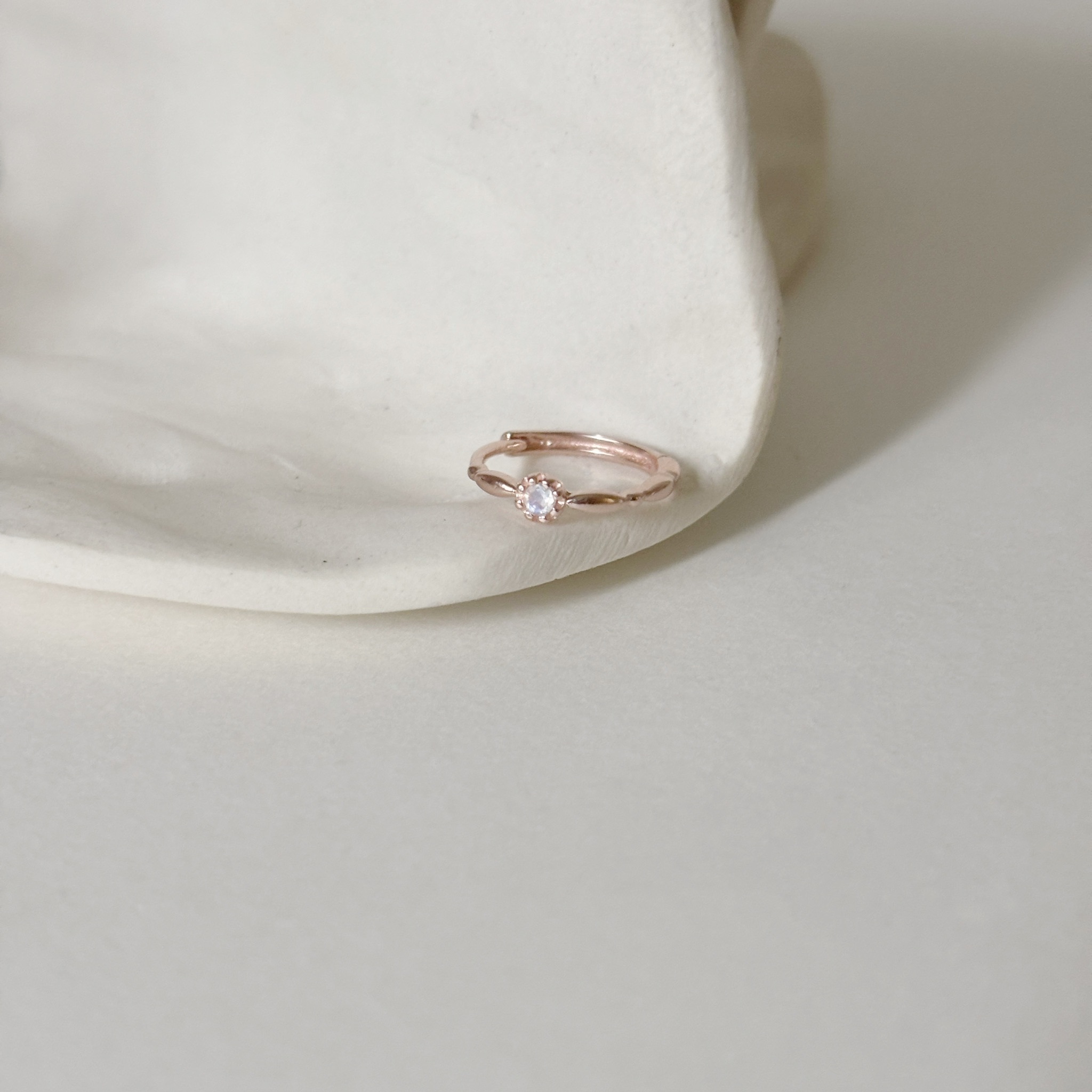 米粒蛋糕月光石耳圈