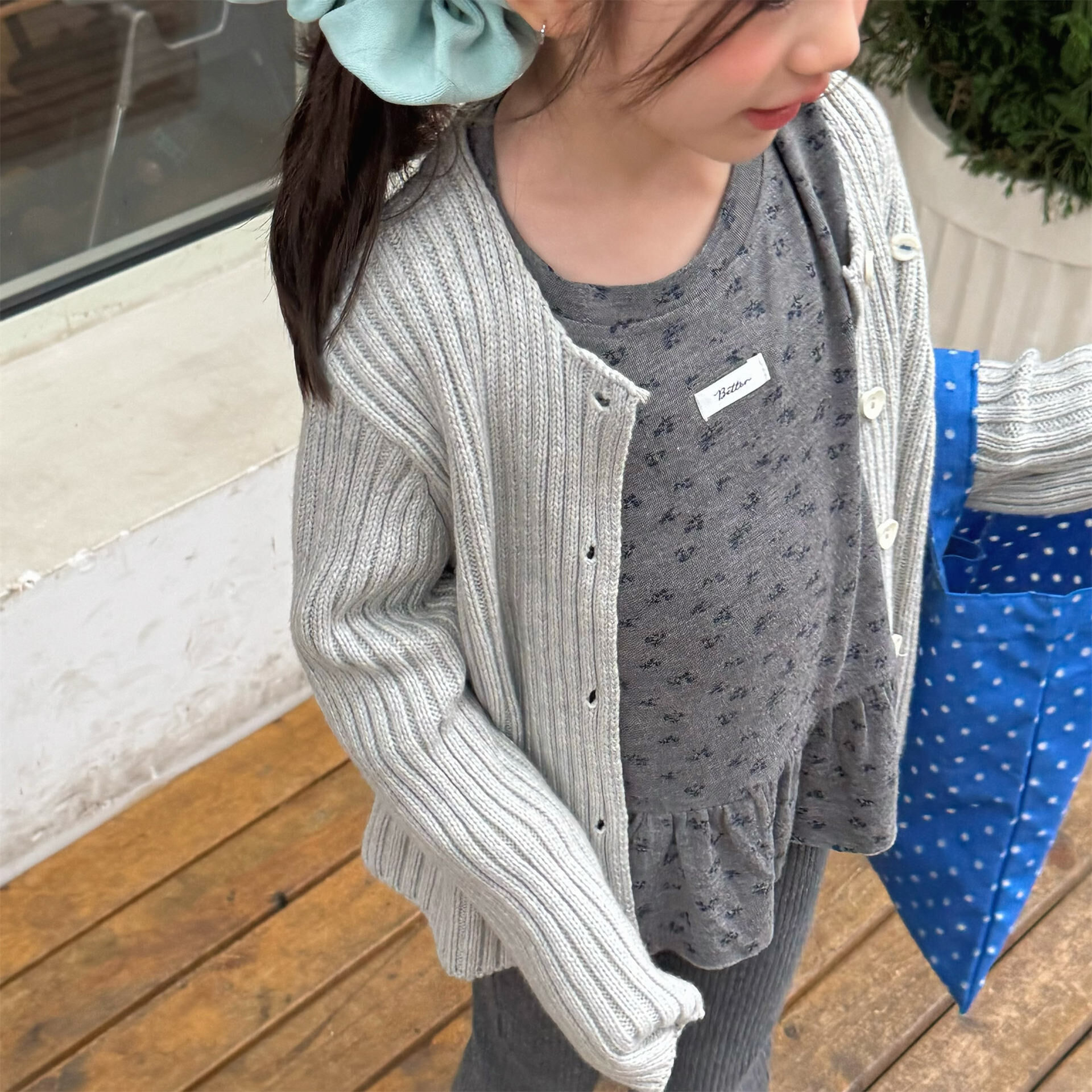 坑條愛心扣針織外套(80-130)