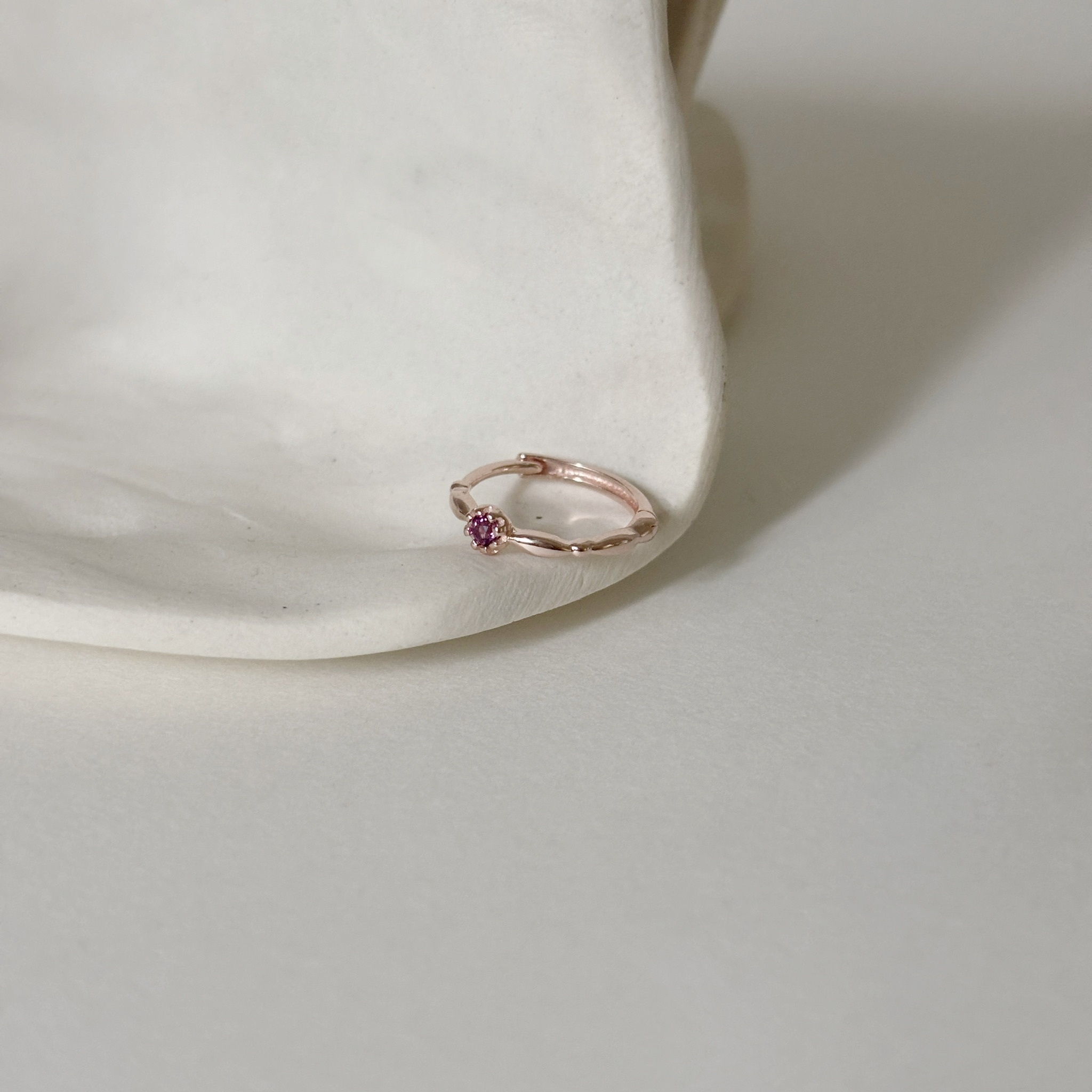 米粒蛋糕玫瑰石榴石耳圈