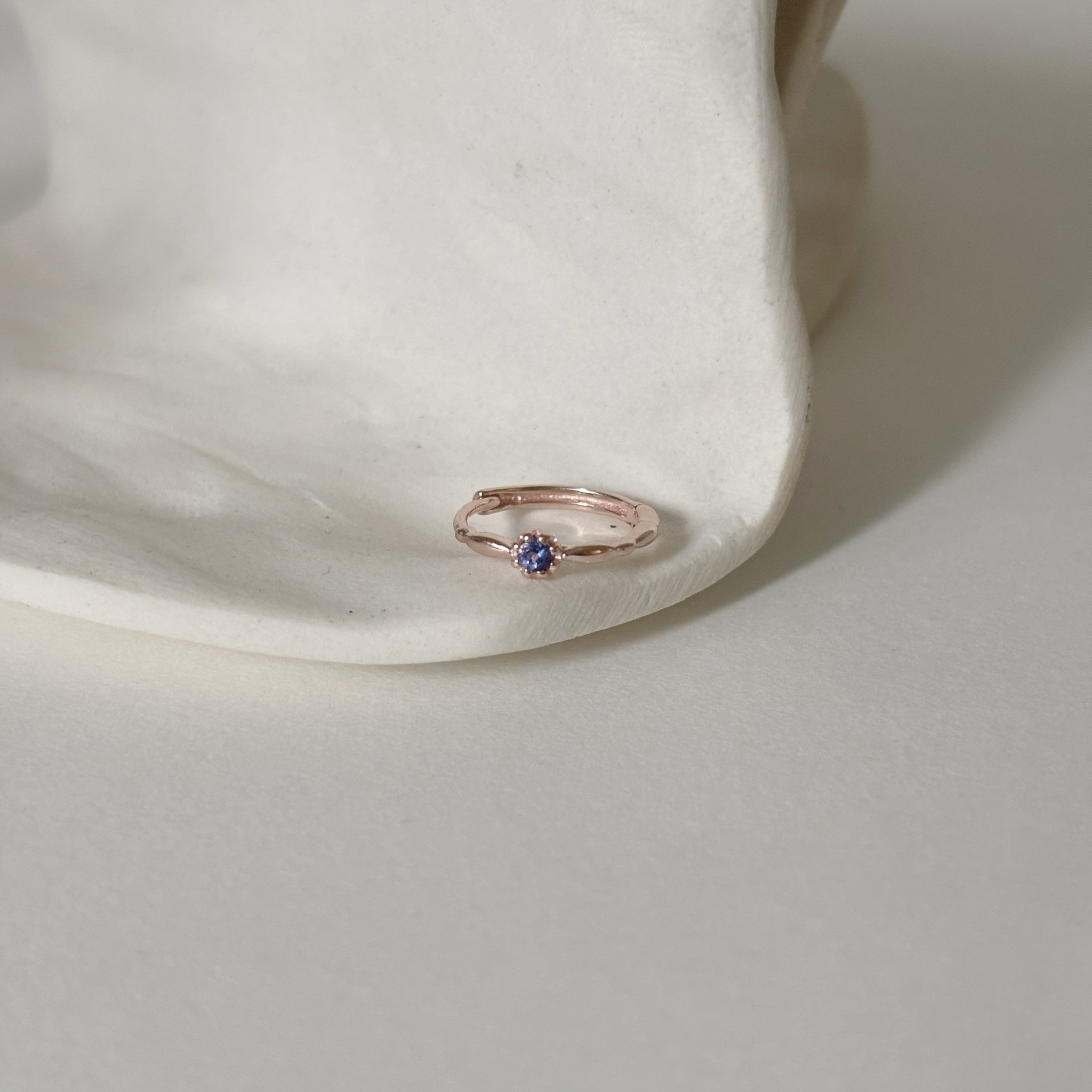 米粒蛋糕菫青石耳圈