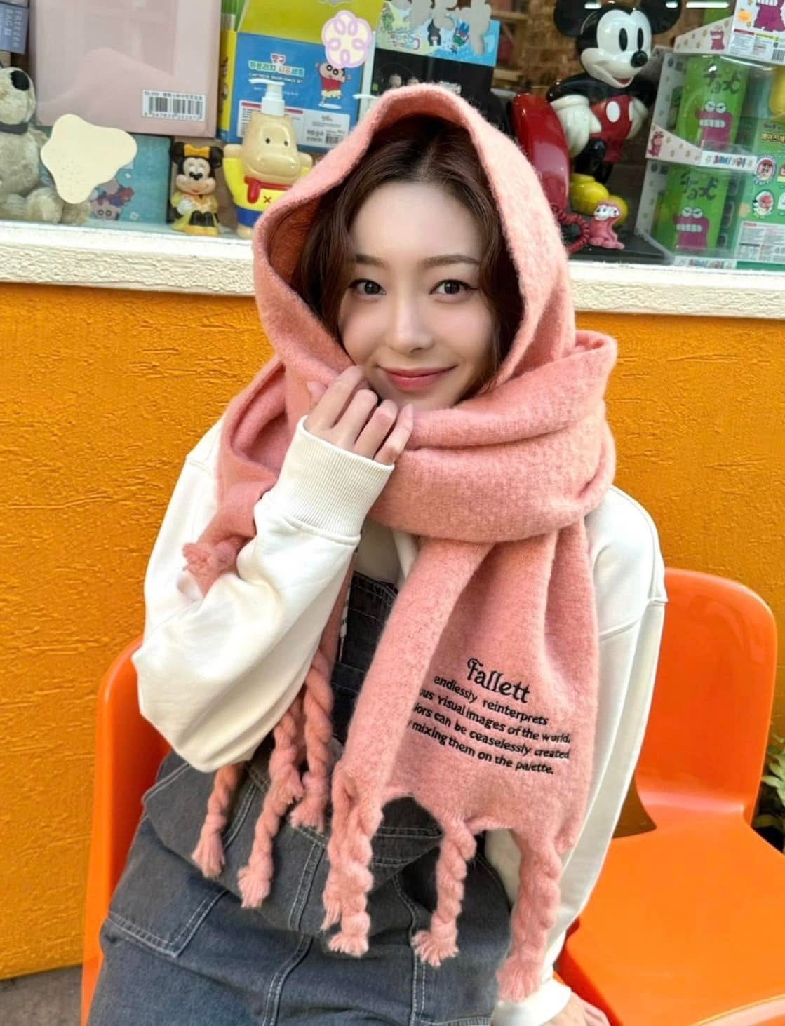 韓國 FALLETT OVERSIZED STORY LOGO 圍巾